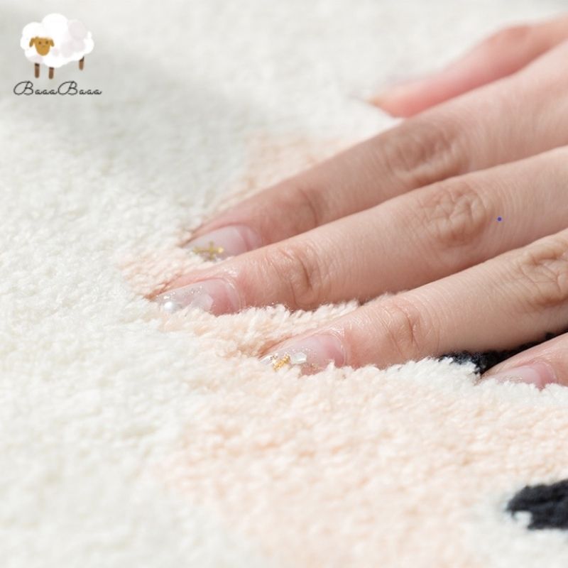 Soft Area Rug Geometric Diamond Pattern